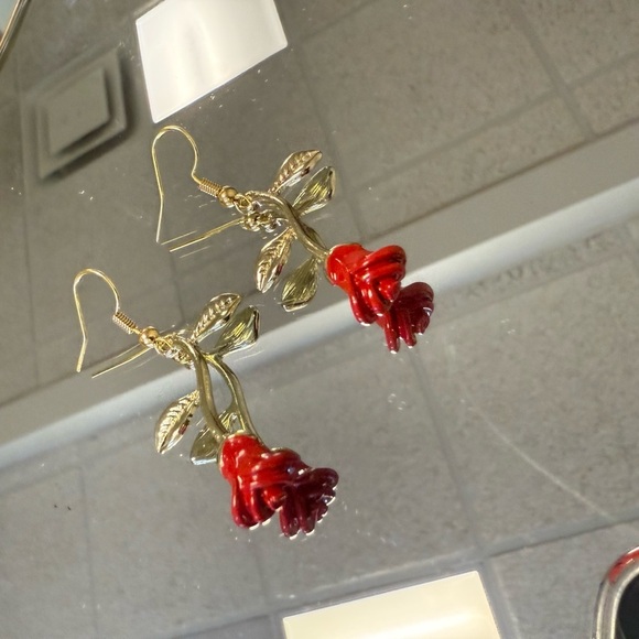 Beauty & The Beast Disney Red Rose Dangle Earrings - Picture 4 of 4